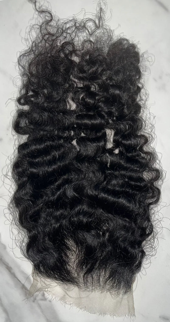 RAW 5x5 Invisible HD Curly Lac Closure